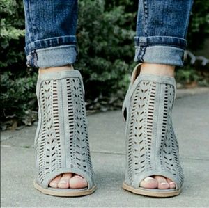 Shoes - CARLY perforated suede peeptoe ankle booties -GRAY Shoes - CARLY perforated suede peeptoe ankle booties -GRAY